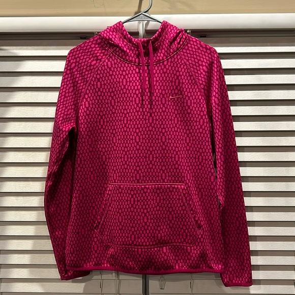 Nike women’s hoodie - Picture 2 of 7